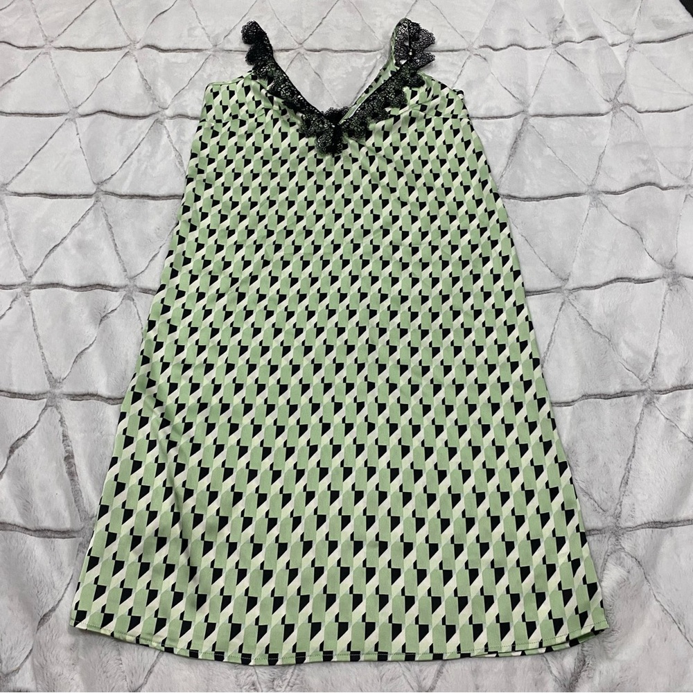 Future Collective Nightgown Green Black Geometric w/ Lace Trim  Sz Sm